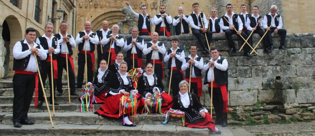 Escenario Porticada: Coro Ronda Garcilaso | Semana Grande 2026 de Santander