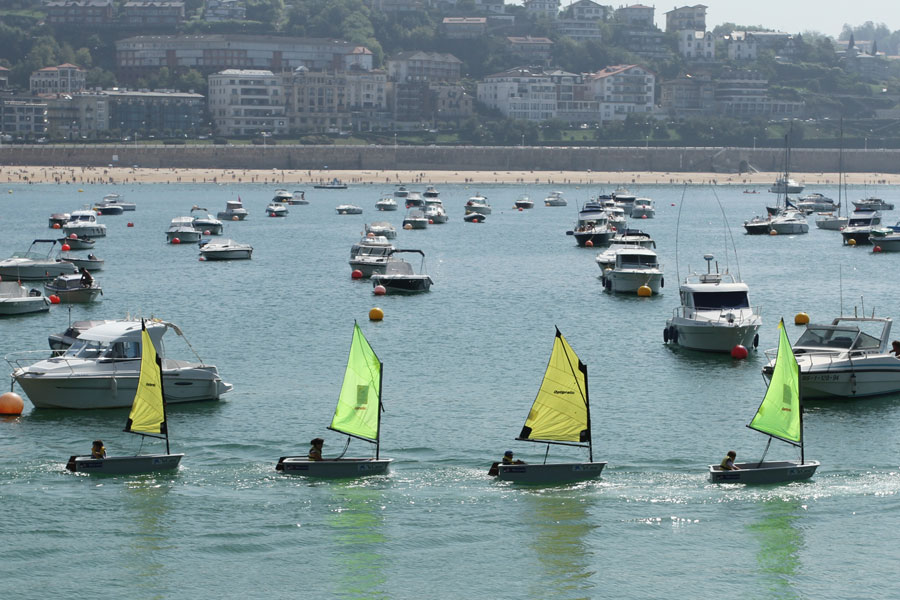 Regata de vela crucero