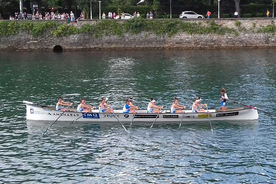 V Bandera Semana Grande: regata de traineras modalidad femenina