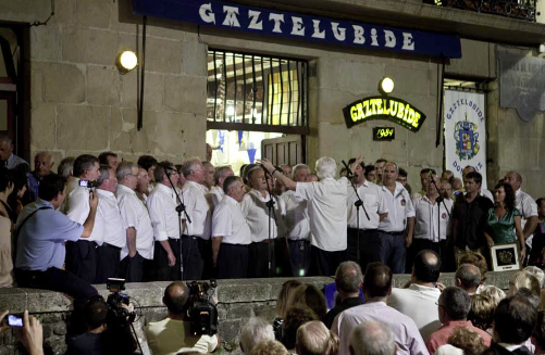 ¡¡Festara!! Coro de Gaztelubide